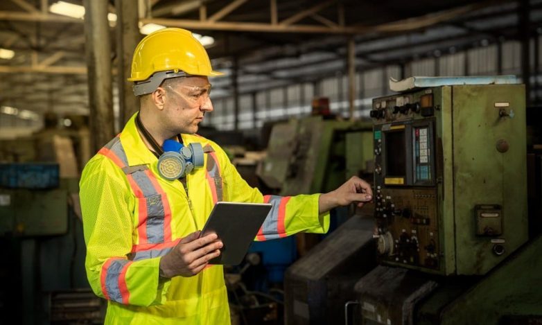O Que é Preciso para Ser um Operador de Máquinas 1 O Que é Preciso para Ser um Operador de Máquinas 1